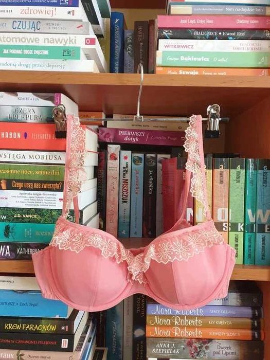 Biustonosz bardotka balkonetka koronka George 34C/75C