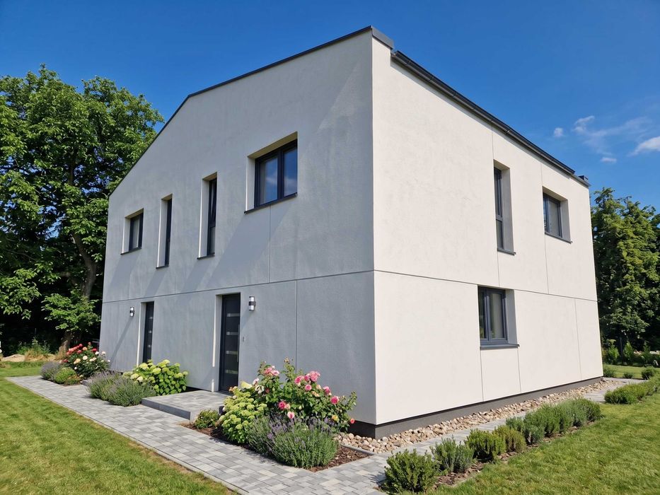 Nowy dom 100 m² (6 pokoi) | Stan deweloperski | Działka z ogrodem | Poznań, ul. Skoczowska