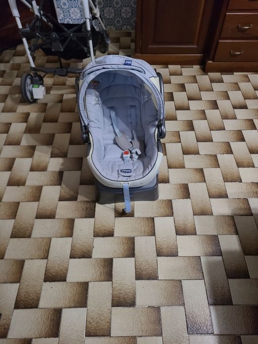Carro bebé Chico