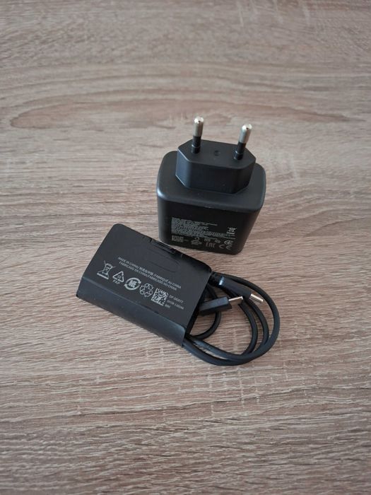 Oryginalna super szybka ładowarka z kablem Samsung 45W.