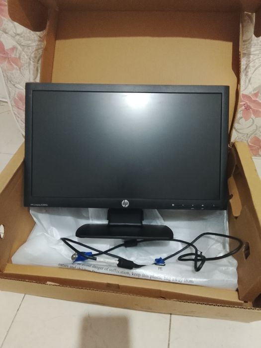 Ecrã de PC fixo hp