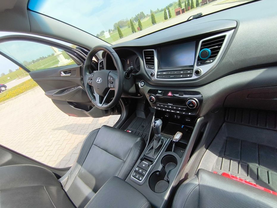 HYUNDAI TUCSON AWD(4X4)  1.6 TGDI 2016r 177km. Full opcja