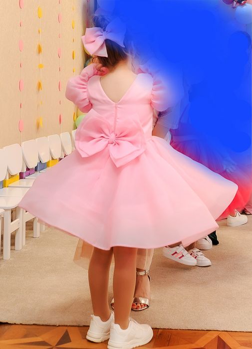 Святкова сукня на свято