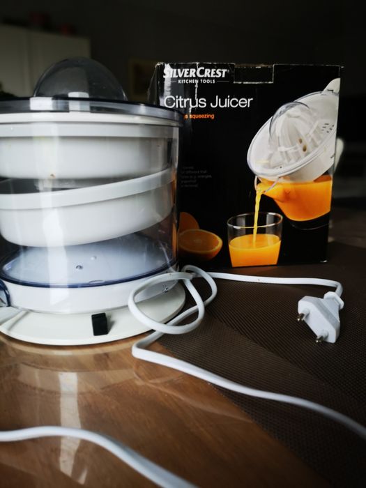 Elektryczna wyciskarka do cytrusów