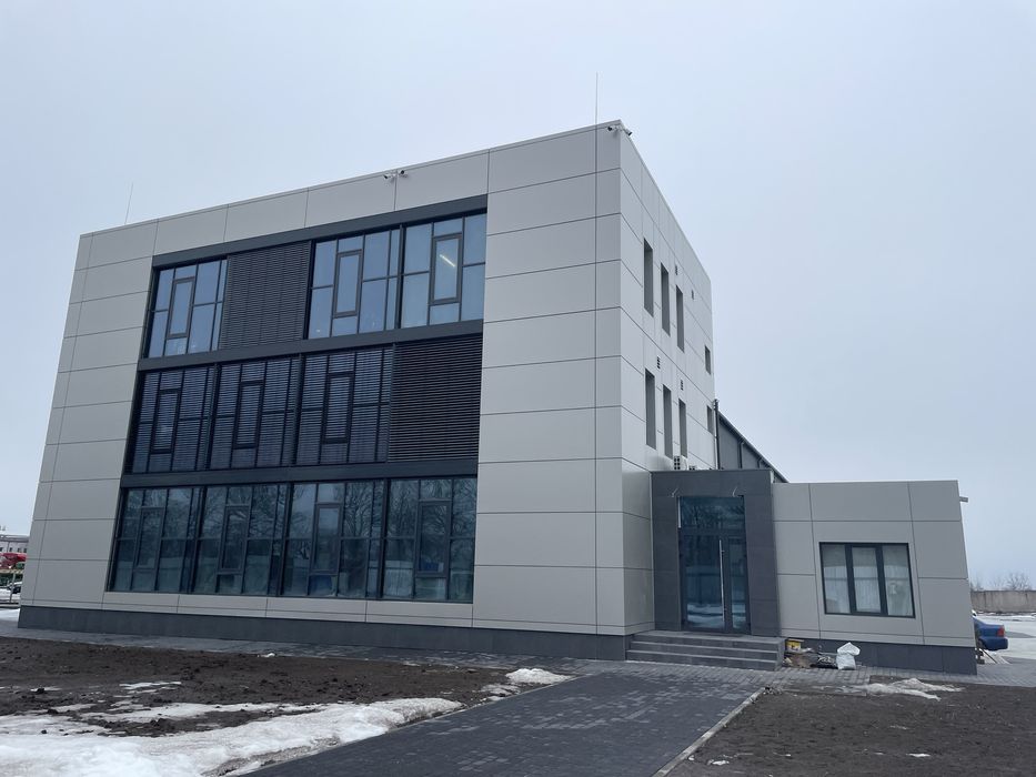 Алюмінієві вікна, двері, фасади, розсувні конструкції