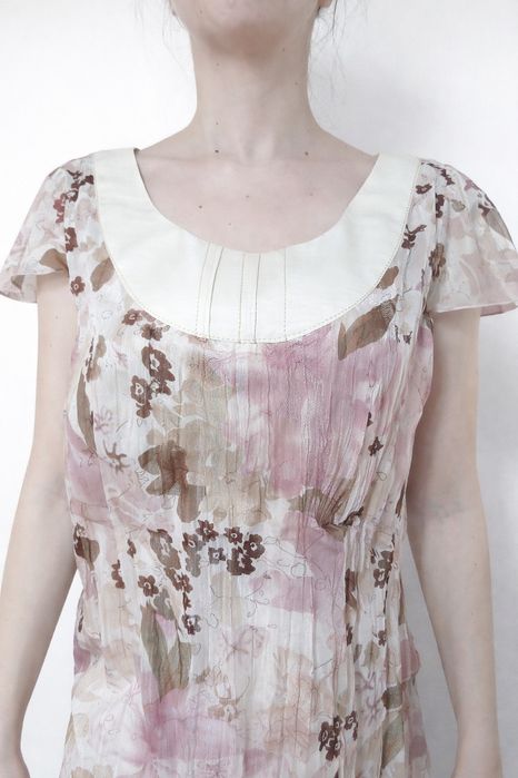 Garsonka damska z spódnicą