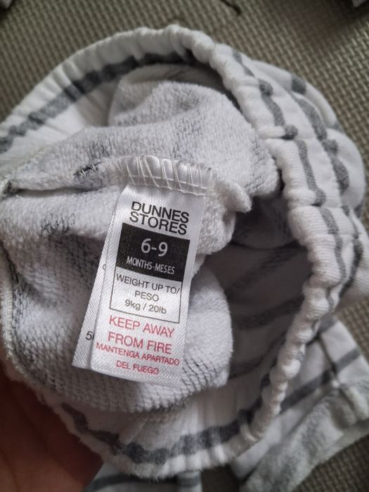 Spodnie dla niemowlaka zestaw