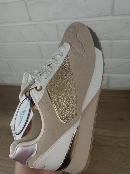 Жіночі  кросівки U.S. Polo Assn, р.39