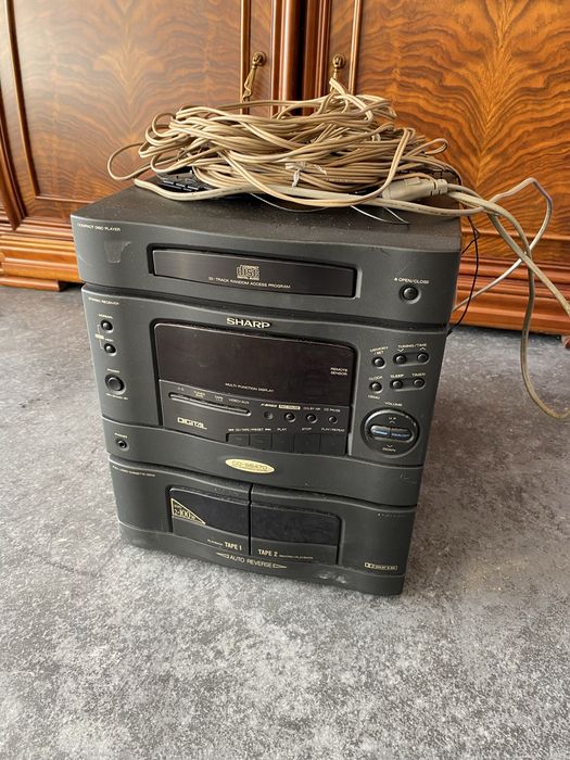 Aparelhagem Sharp + 2 colunas