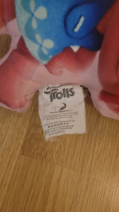 Mała poduszeczka dla dziewczynki,  Troll