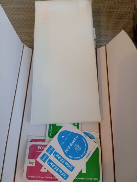 Oppo A5x pokrowiec + 3x szkło hartowane nowe