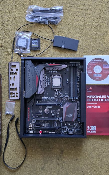 Intel core i7-7700K, ASUS MAXIMUSⅨ HERO ASUS ROG MAXIMUS Z790 HERO Sklep komputerowy TechLord