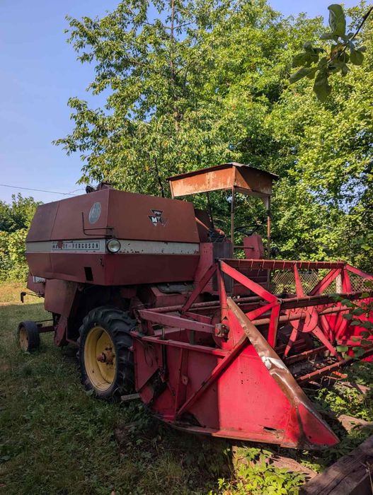 Комбайн Massey Ferguson 186