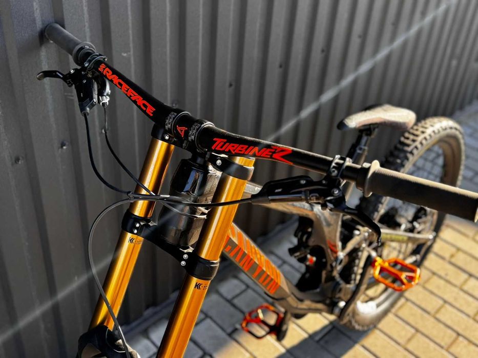 Canyon Sender  CARBON