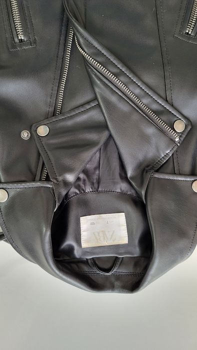 Куртка косуха ZARA зі штучної шкіри на дівчинку 7-8 років