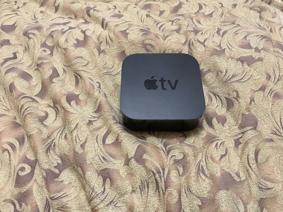 Apple TV 4K 32gb + кабель hdmi 4K + чехол для пульта