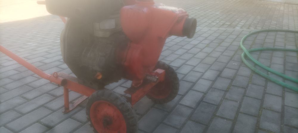 Bomba de tirar água