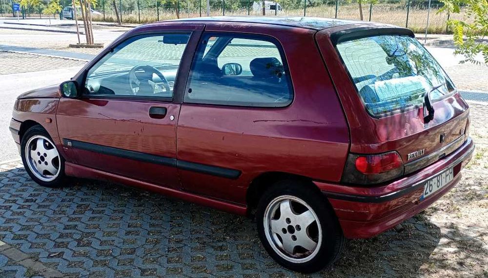 Renault Clio RTi 1995