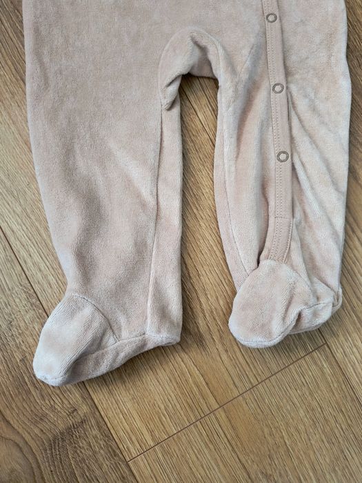 Niemowlęcy pajacyk marki Disney baby rozmiar 80 cm