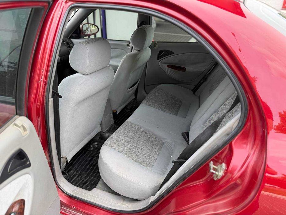 Продам Daewoo Nubira 2003г 2.0газ\бен