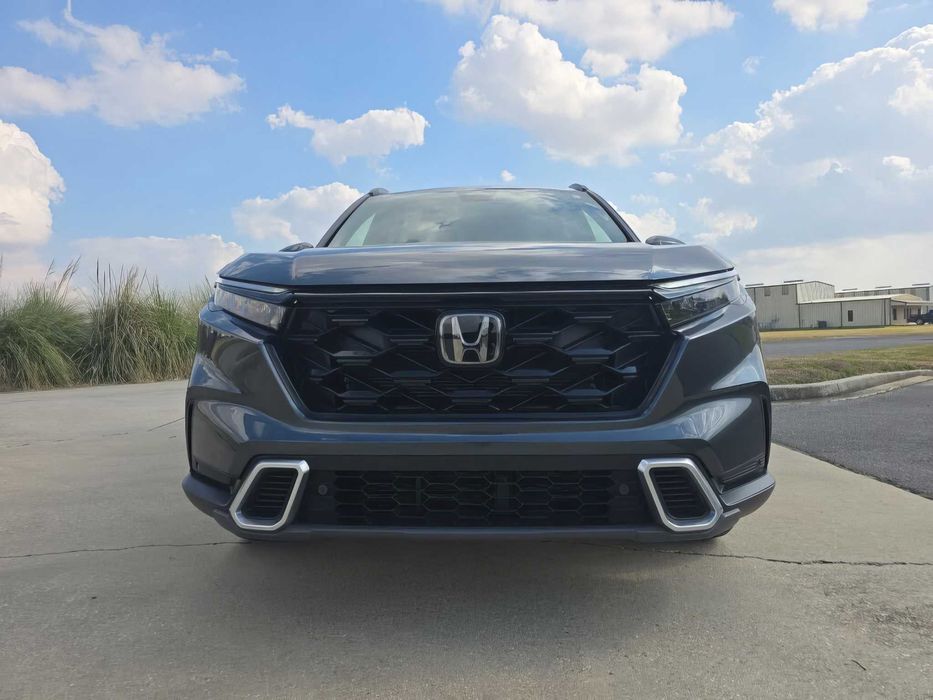 Honda CR-V Hybrid Sport Touring      2023