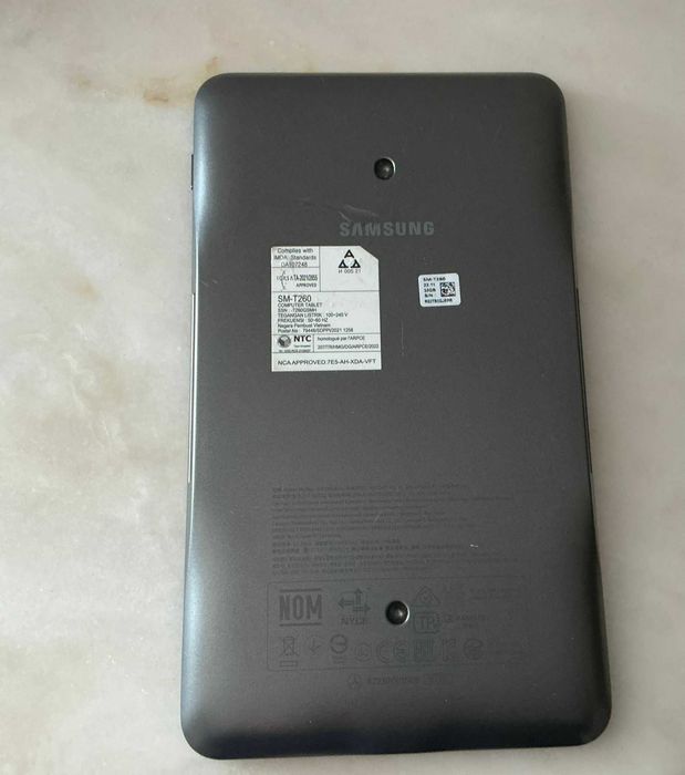 Tablet MBUX Mercedes-Benz Original (A2239001508) — EQS / Classe S / Maybach