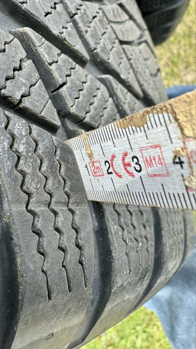 Opony zimowe Bridgestone Blizzak lm001 225/55 R17 97V