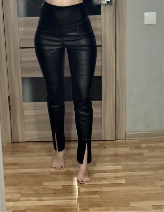 Шкіряні штани завужені M