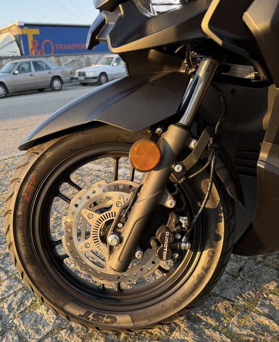 Scooter QJ Motor MTX 125  ** 250 Kms