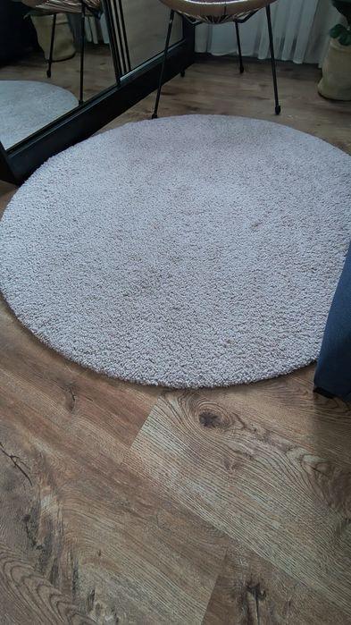 Dywan Shaggy IKEA pudrowy róż 130 cm