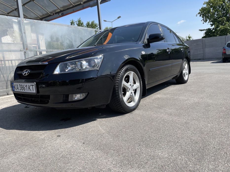 Продам sonata hyundai