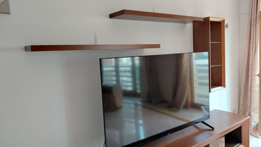 Movel moderno para sala em madeira