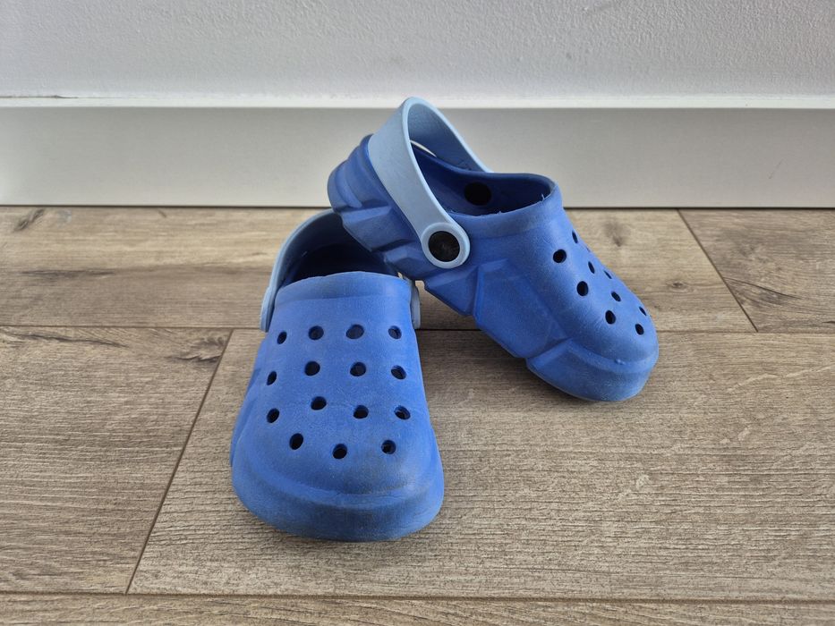 Mule, "kroksy", chodaki dziecięce, rozm 30, ale wg mnie to r 28