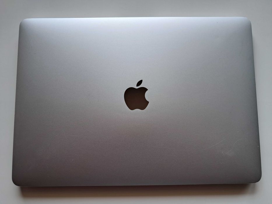 Apple MacBook Pro 2020 13'' i7 32GB 512GB SSD Retina Touch Bar