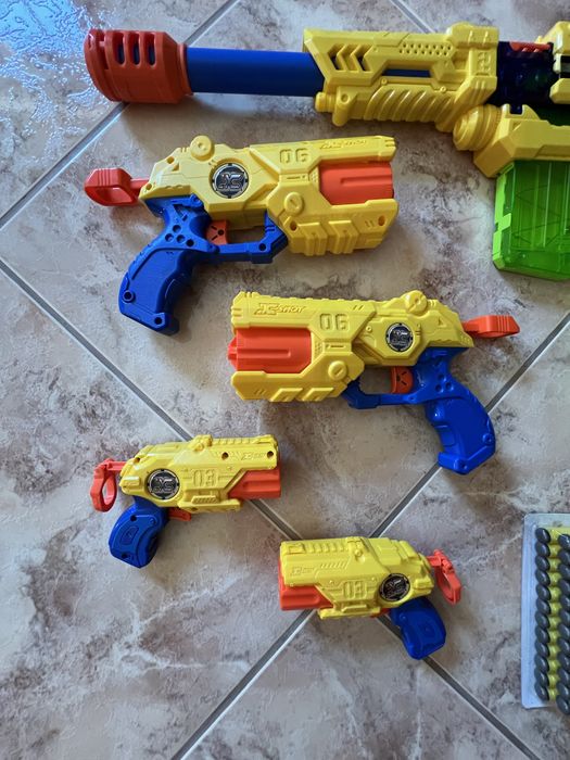 pistolas de brincar da marca X shot