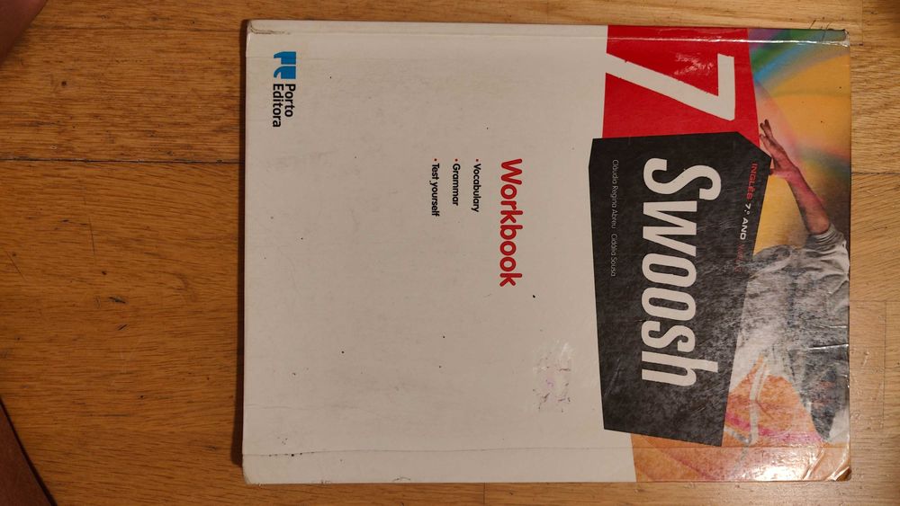 Livro de actividades inglês 7ano Swoosh