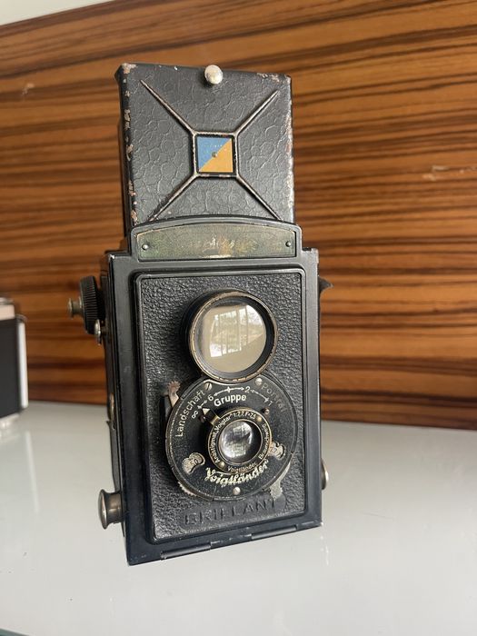 Câmara Fotográfica Antiga – Voigtländer Brillant (1931/32)