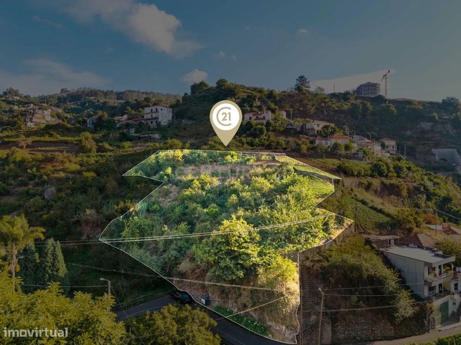 Terreno Rústico com Potencial para Construção – Jardim da Serra, Câmar