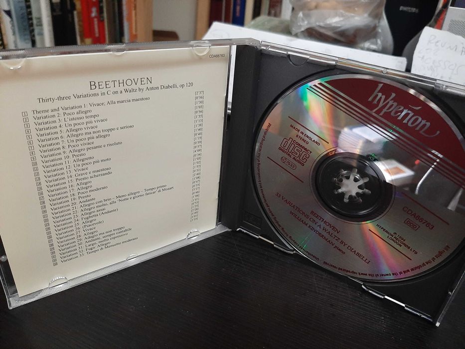 Beethoven - Diabelli Variations - William Kinderman - Hyperion
