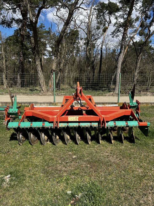 Agregat uprawowo siewny 3 metry agro-masz