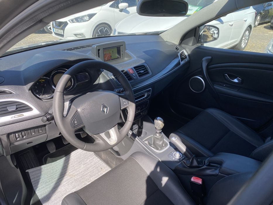 Renault Megane 1.5 dci 110cv + GPS + Nacional