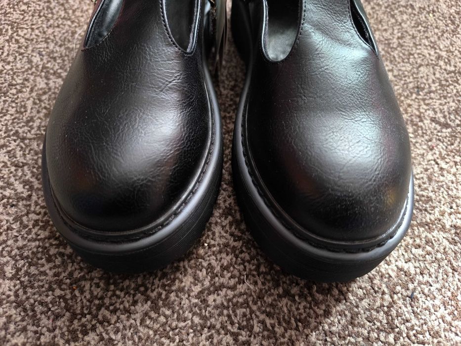 Buty damskie czarne 38