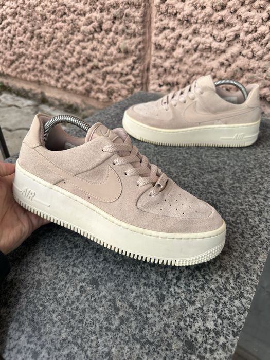 Кросівки жіночі Nike Air Force 1  40 розмір