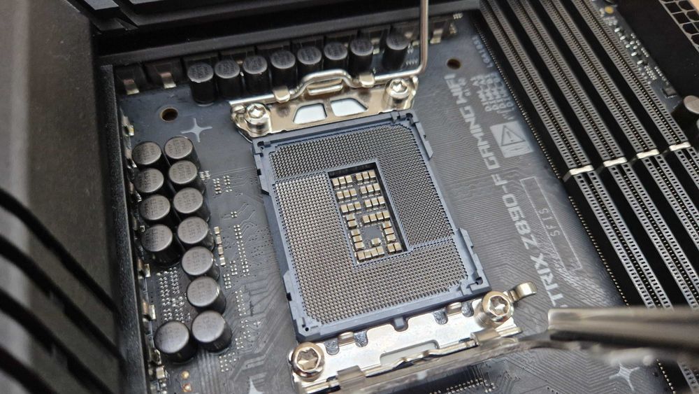 Płyta główna ASUS ROG STRIX Z890-F GAMING WIFI box gwarancja nr 406061