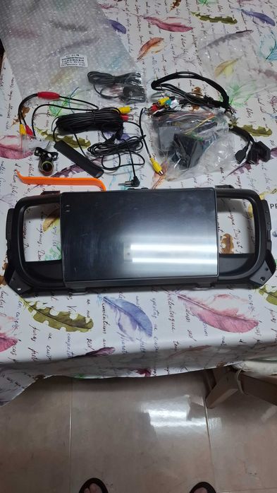 Radia 2 din com moldura