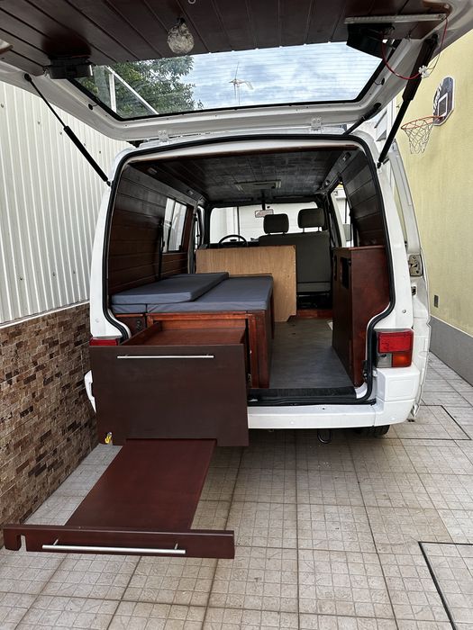Volkswagen Transporter T4 2.4D vw