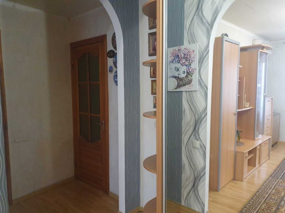 Apartment in Zaporizhzhya, Slobidka - View 4