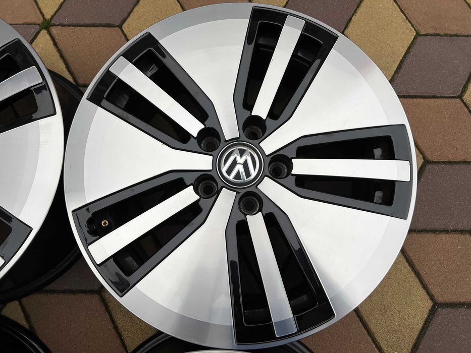 Диски легкосплавні оригінал Volkswagen Passat, Golf, Jetta R17 5x112