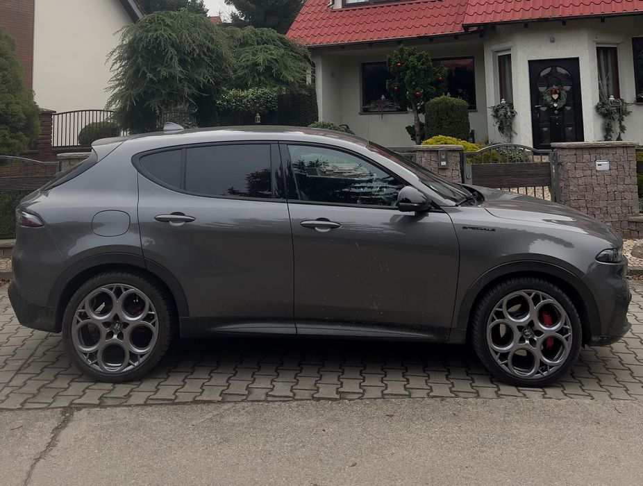 Alfa Romeo Tonale Alfa Romeo Tonale Edizione Speciale - Salon POLSKA Cena: 92.000 PLN
