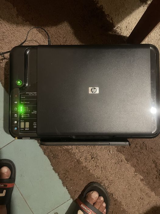 МФУ HP Deskjet F4583